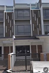 Kismis Residence (D21), Terrace #582072321